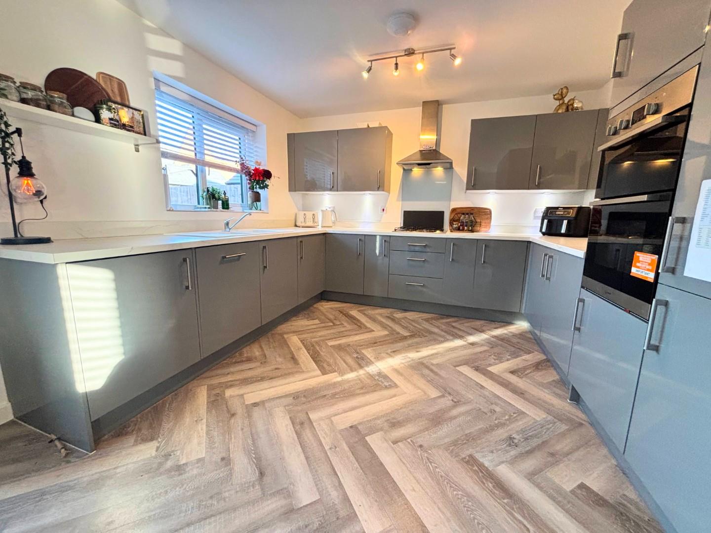 Silver Birch Road, Wootton