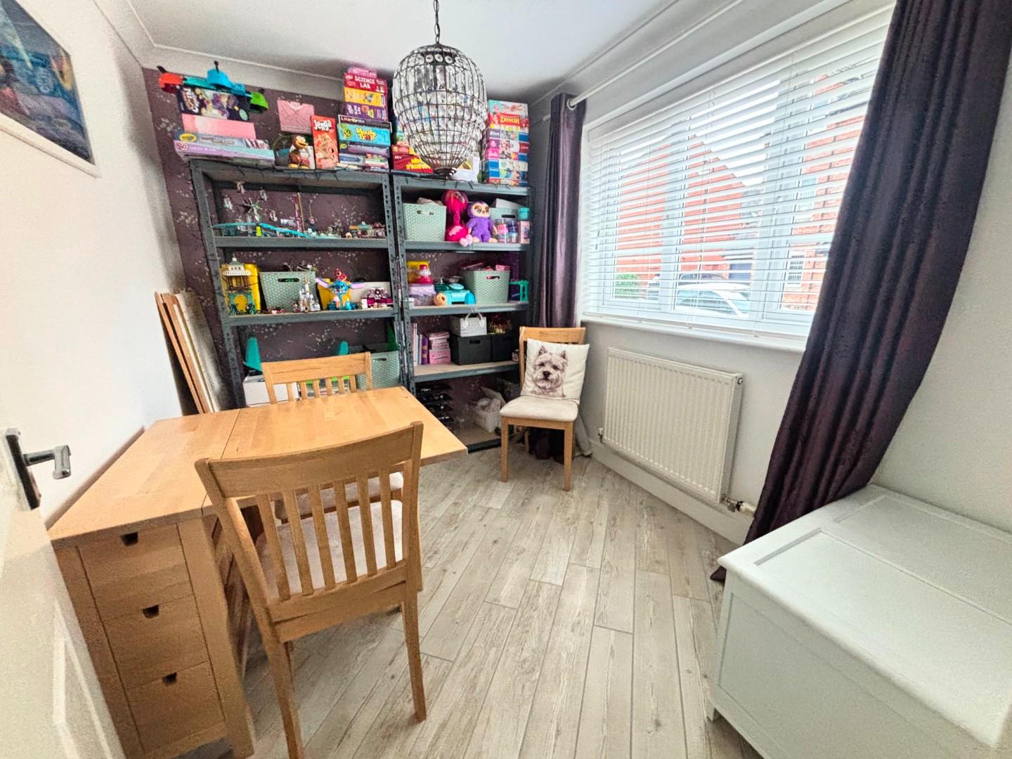 Harefield, Grange Park