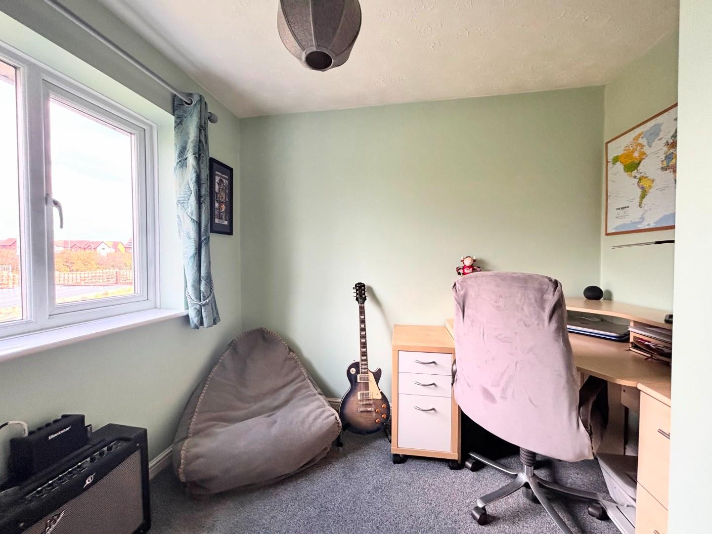 Curlbrook Close, Wootton Fields