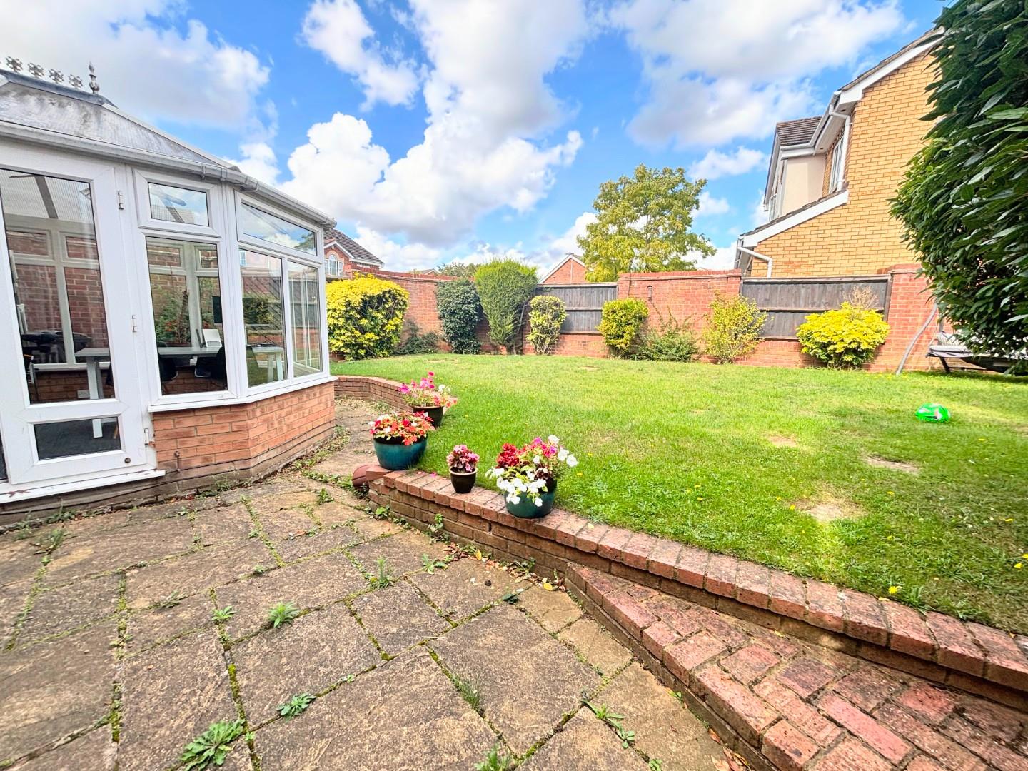 Nettle Gap Close, Wootton Fields