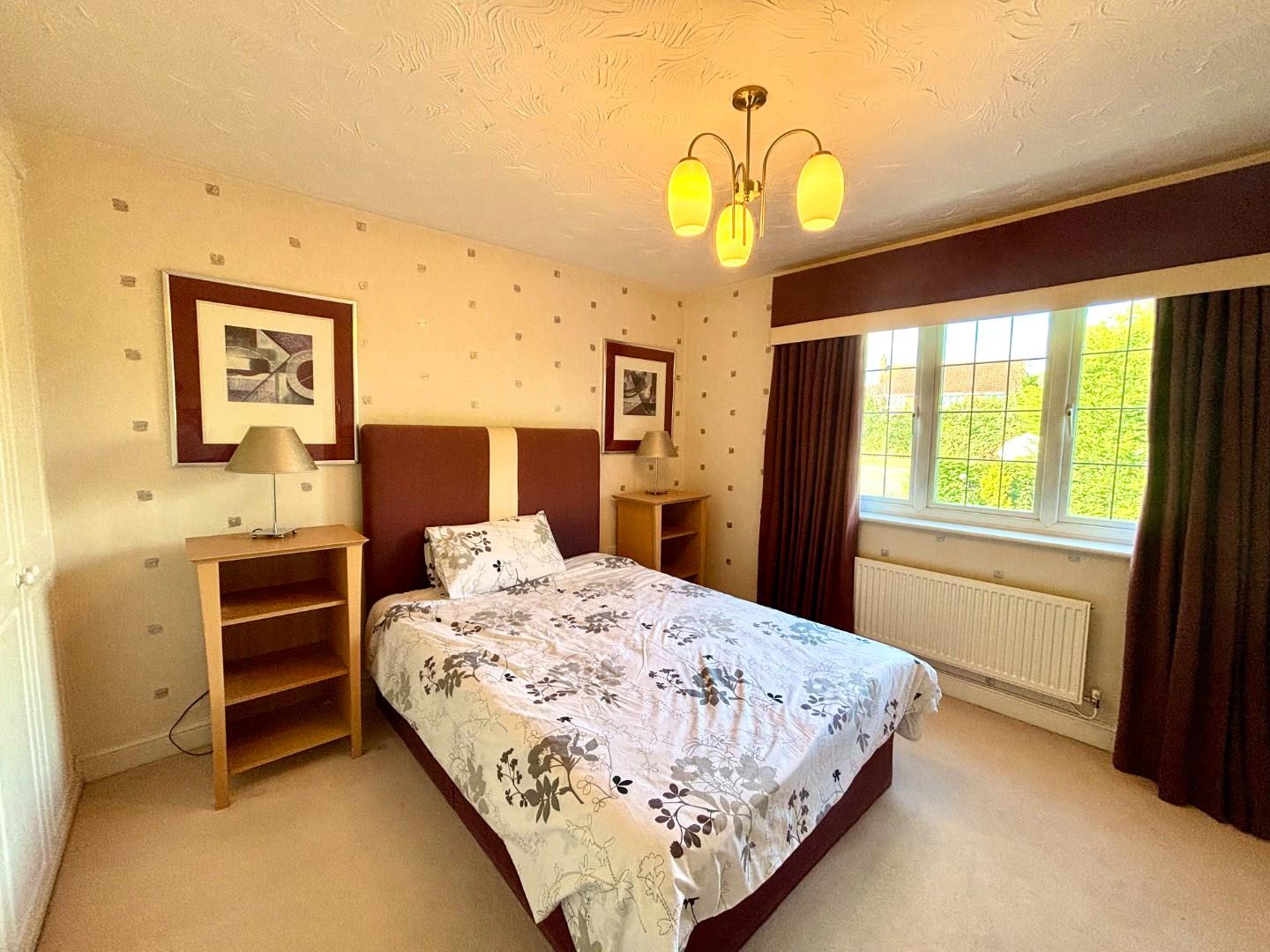 Cowbeck Close, Wootton Fields