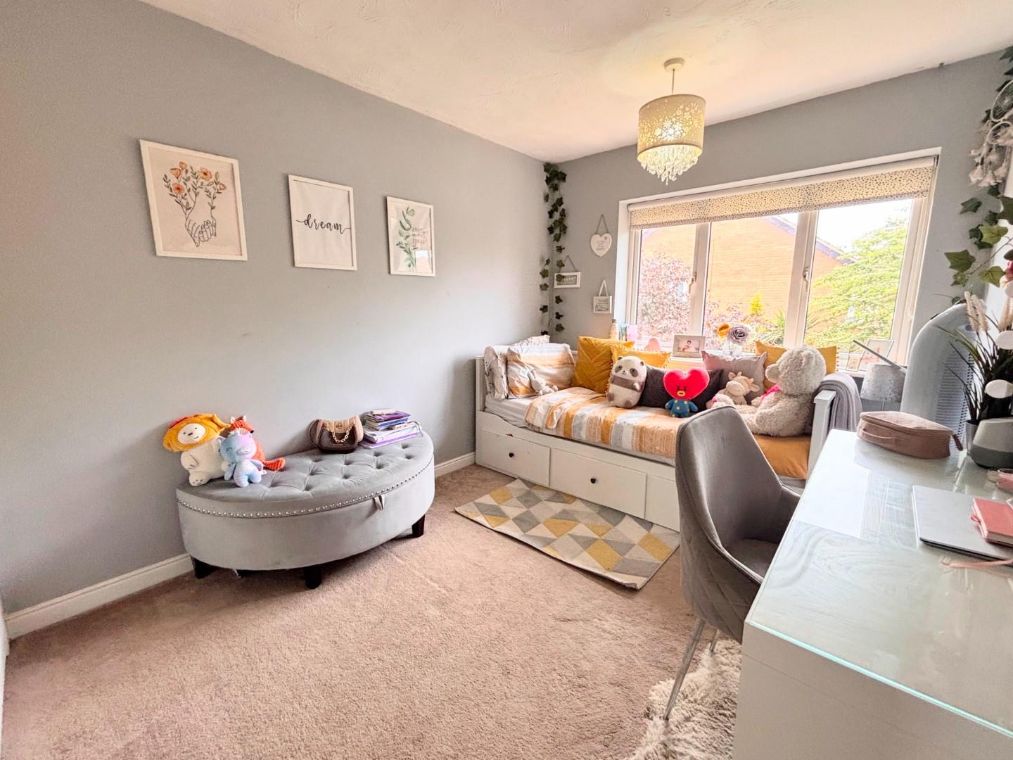 Lordswood Close, Wootton Fields