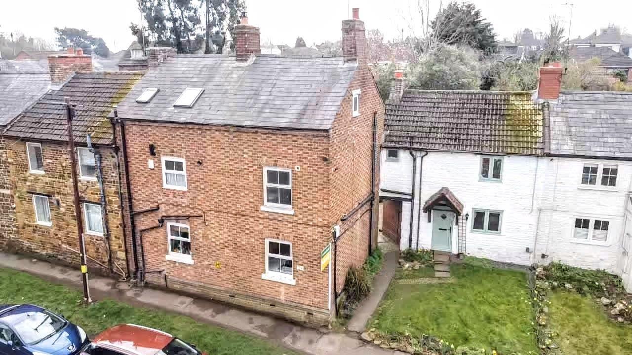 High Street, Hardingstone