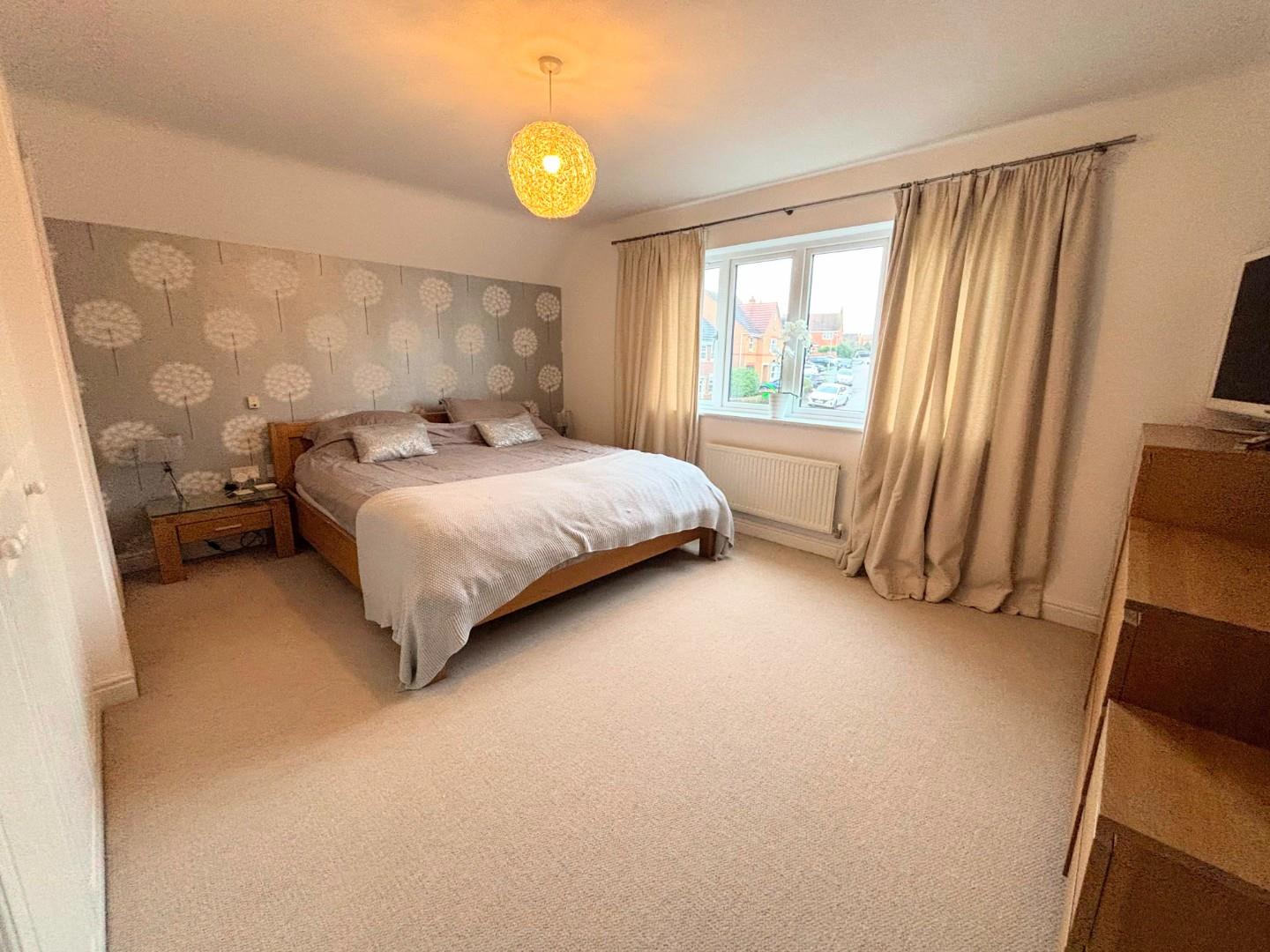 Spartan Close, Wootton Fields