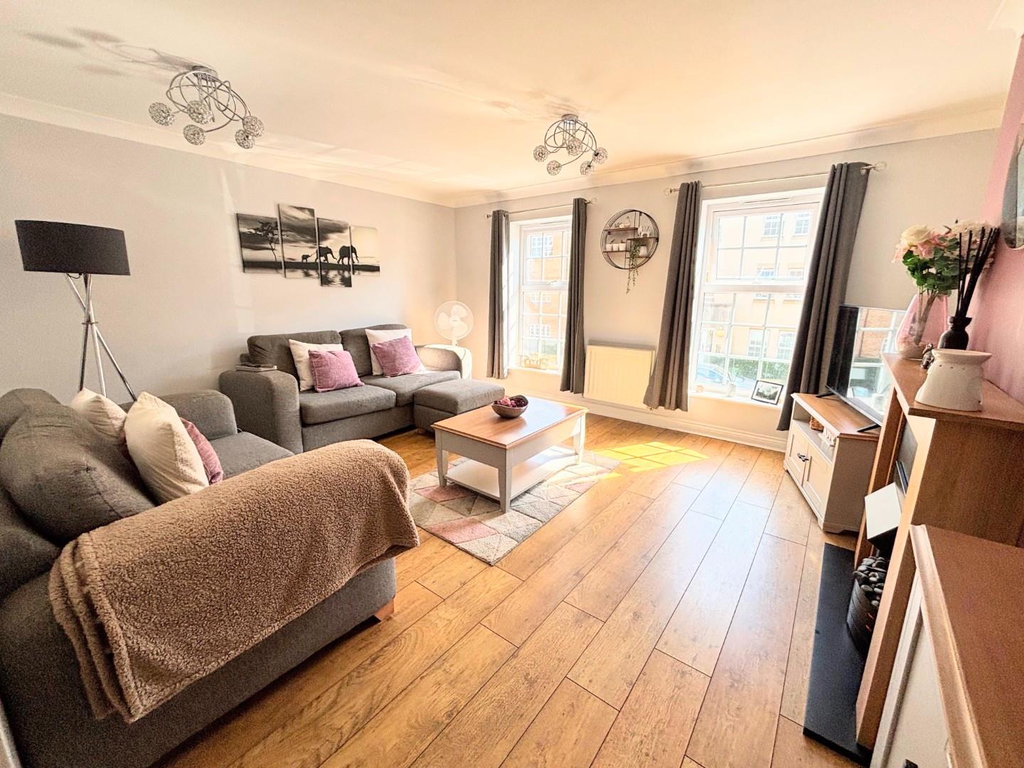 Finney Drive, Grange Park