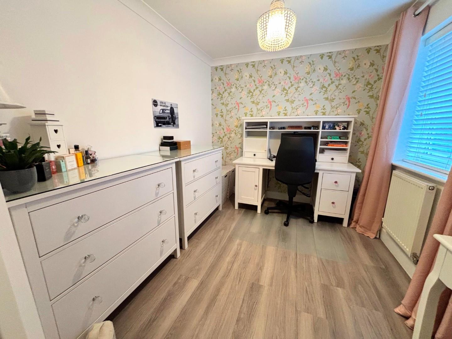 Harefield, Grange Park