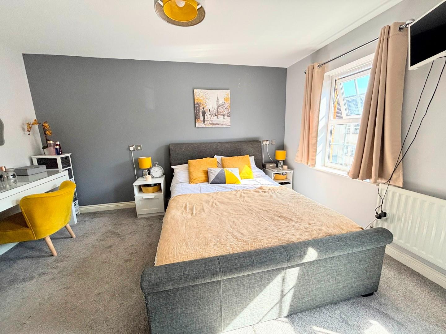 Finney Drive, Grange Park