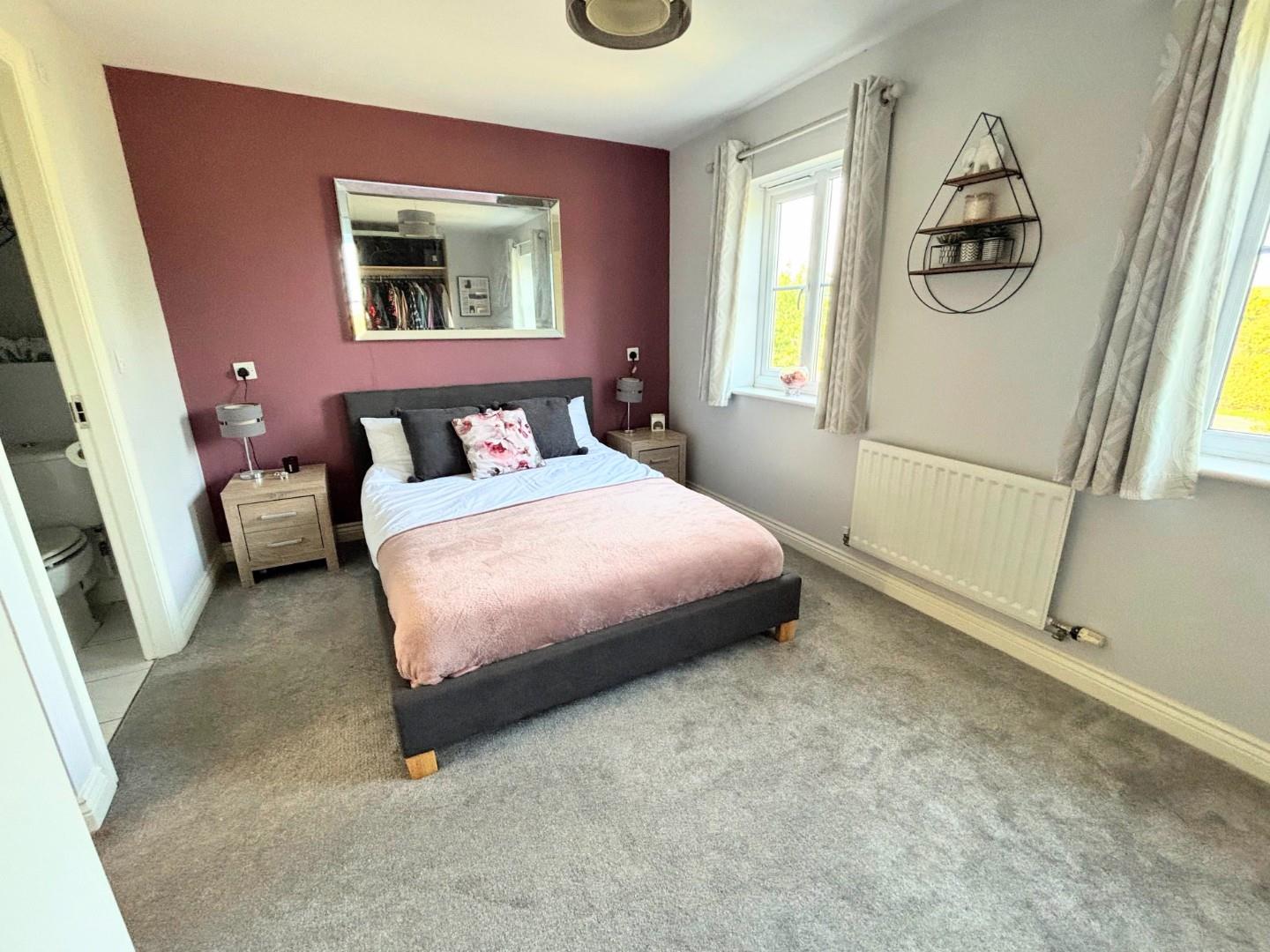 Finney Drive, Grange Park