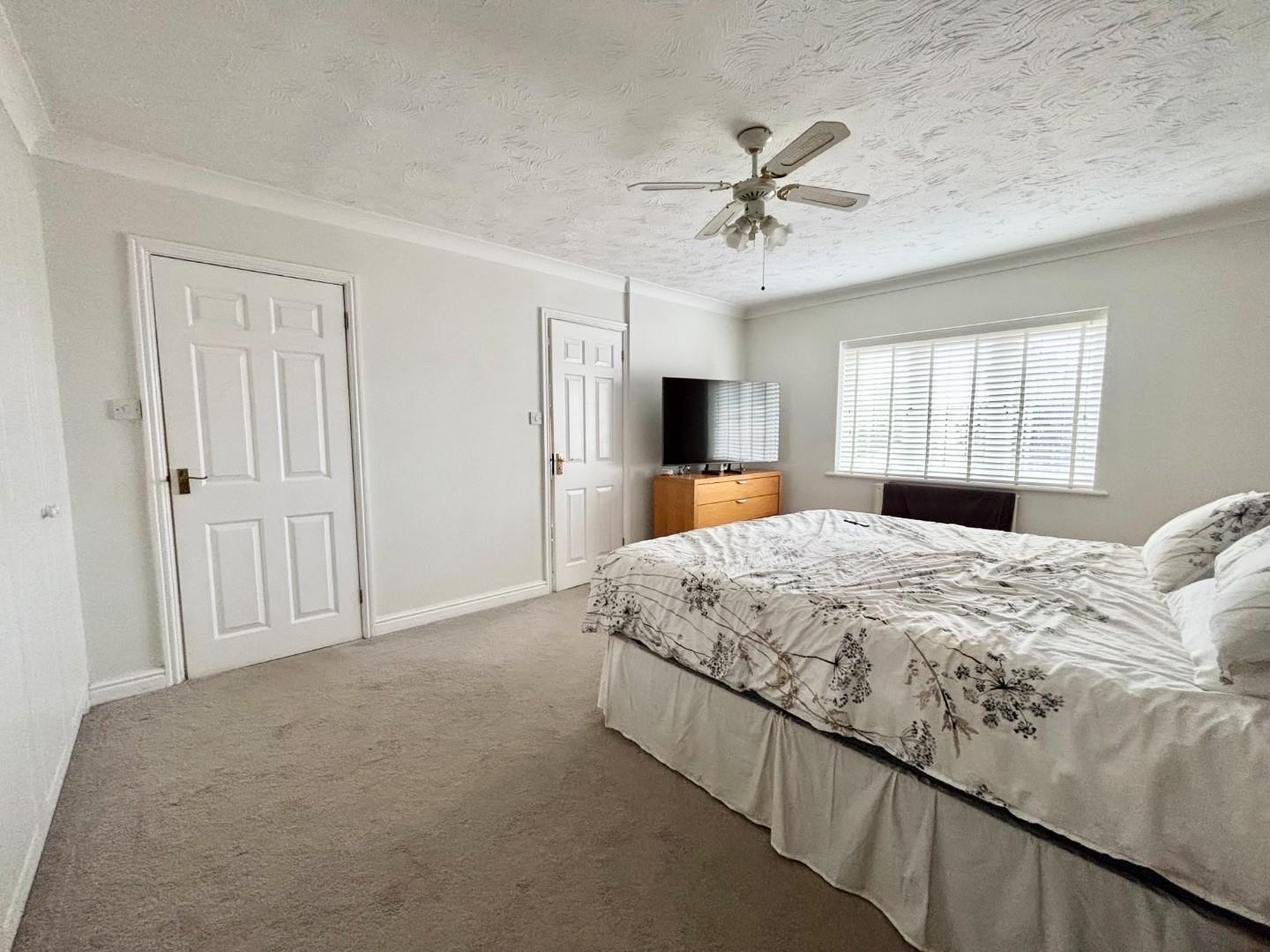 Middle Greeve, Wootton Fields