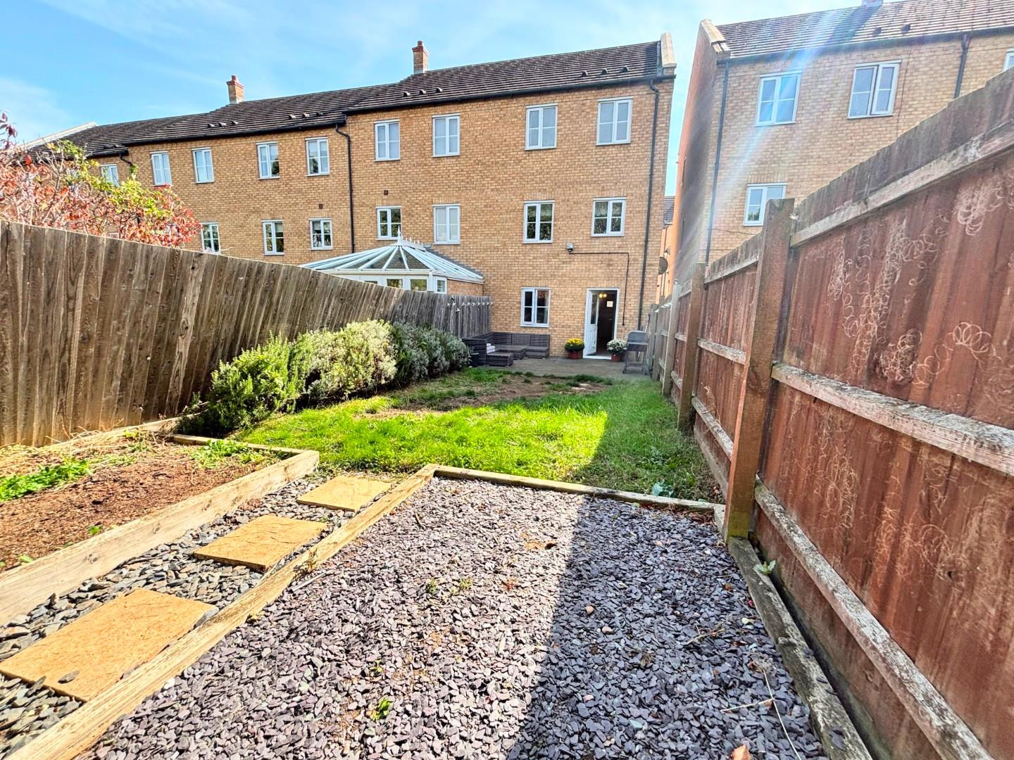 Finney Drive, Grange Park