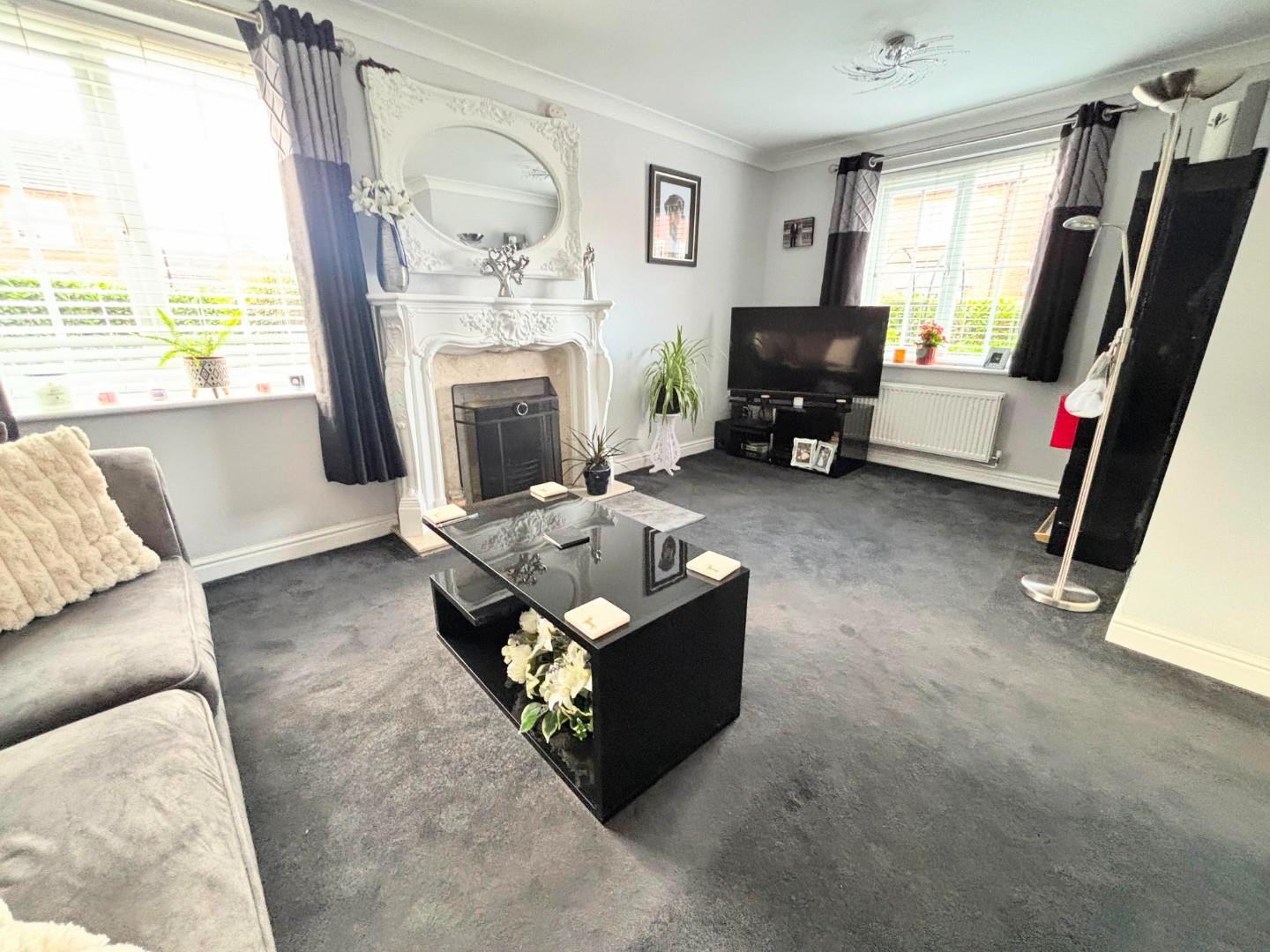 Dunnock Lane, Grange Park