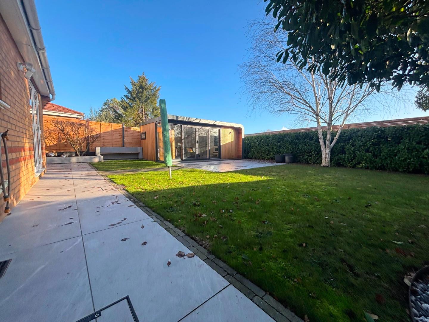 Spartan Close, Wootton Fields