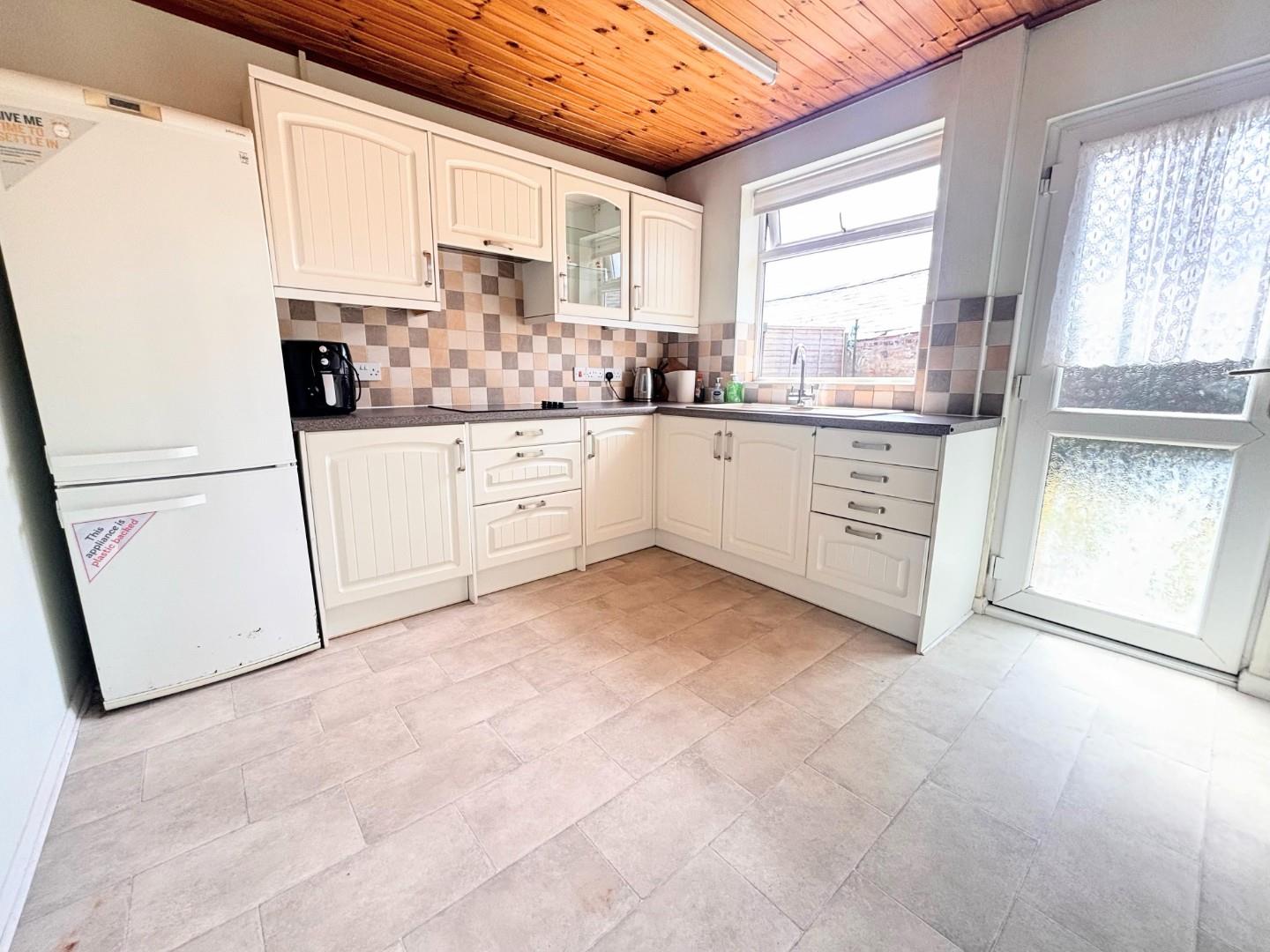 Bouverie Road, Hardingstone