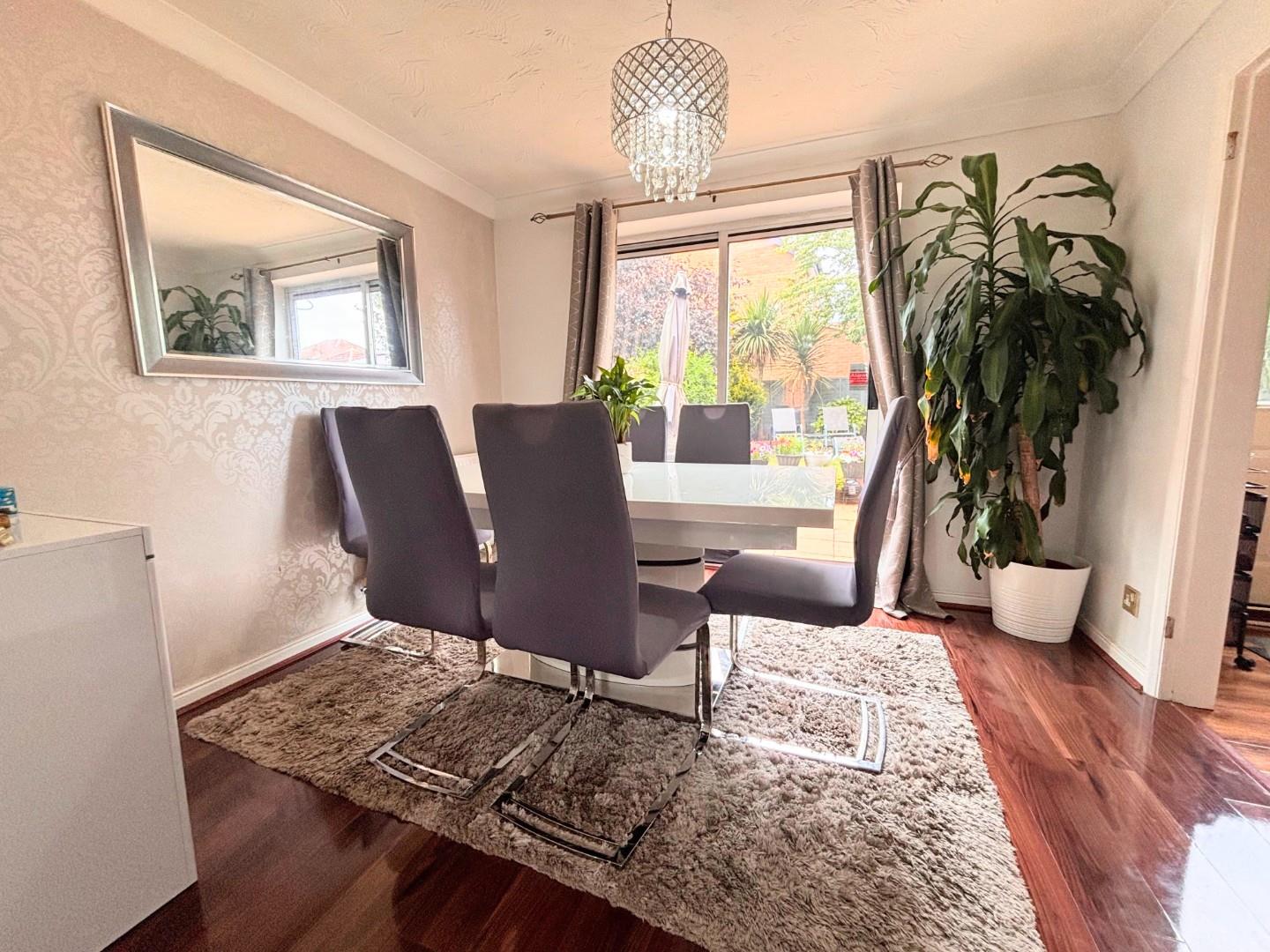 Lordswood Close, Wootton Fields