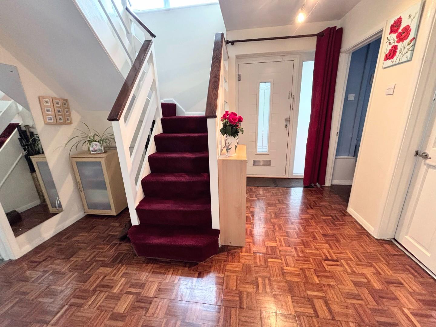 Langford Drive, Wootton