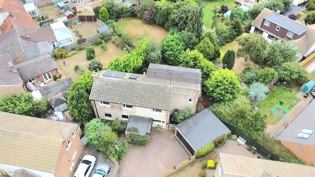 Park Street, Earls Barton