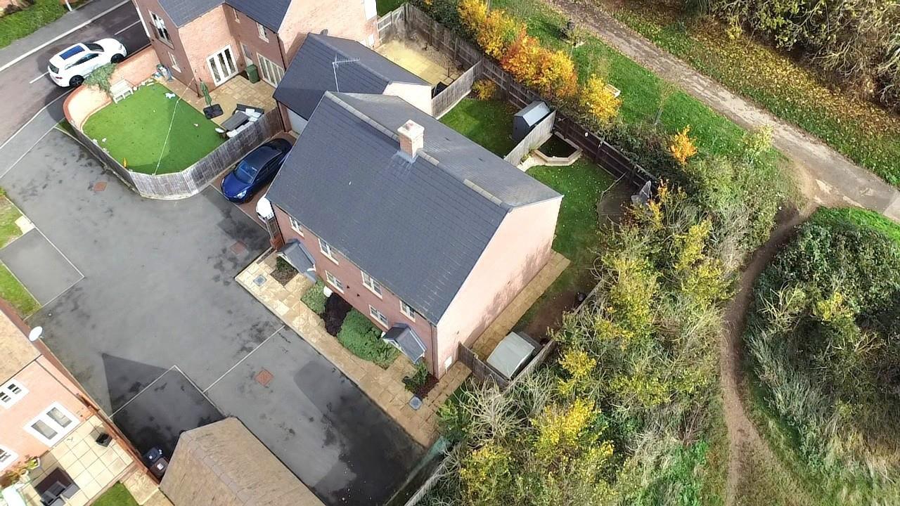 Holdenby Lane, Earls Barton