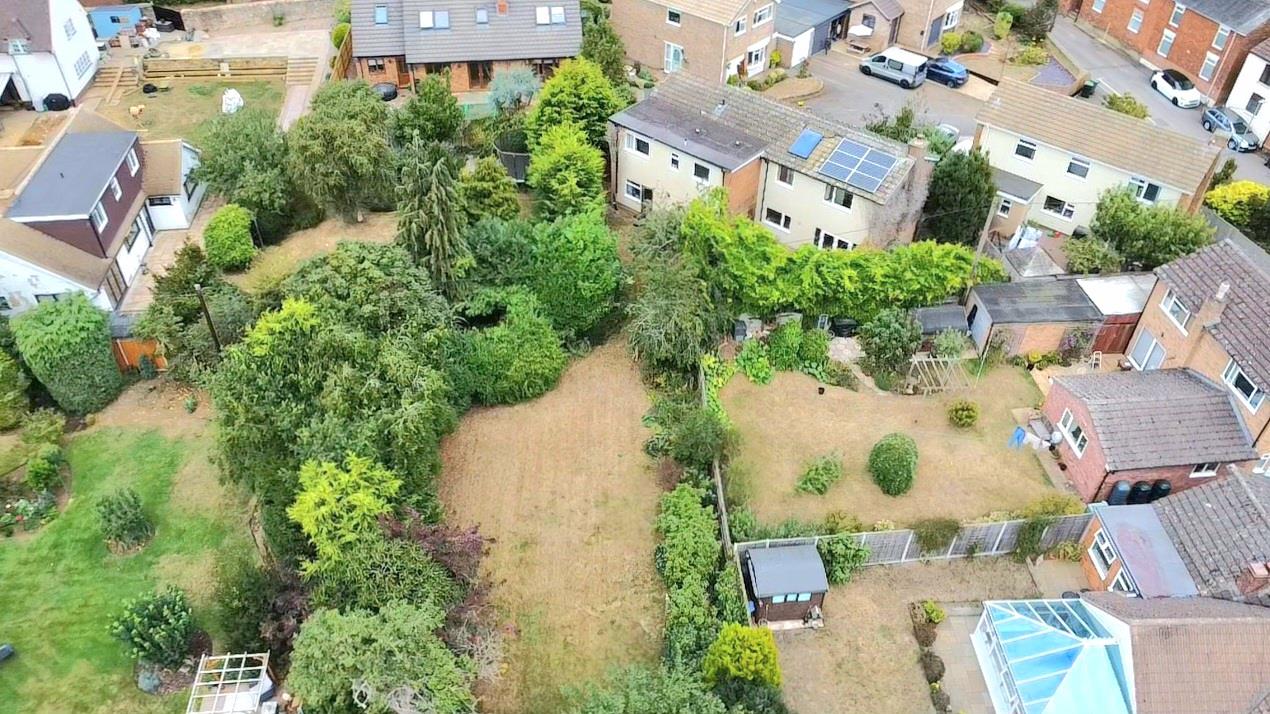 Park Street, Earls Barton