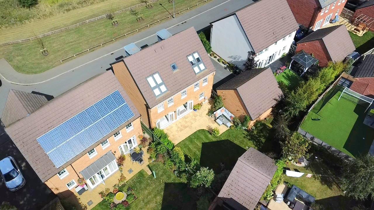 Line Way, Earls Barton