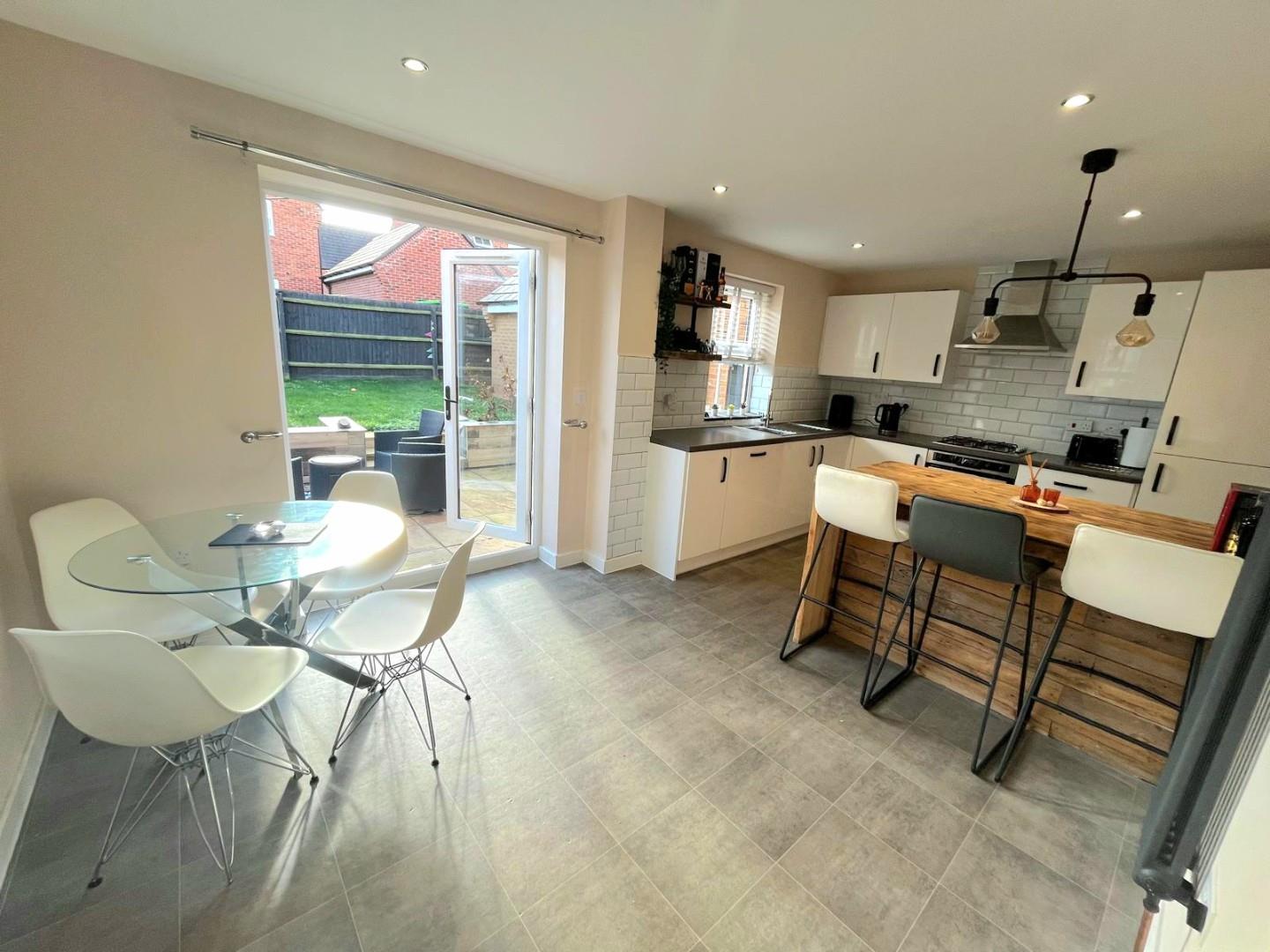 Simcoe Close, Earls Barton