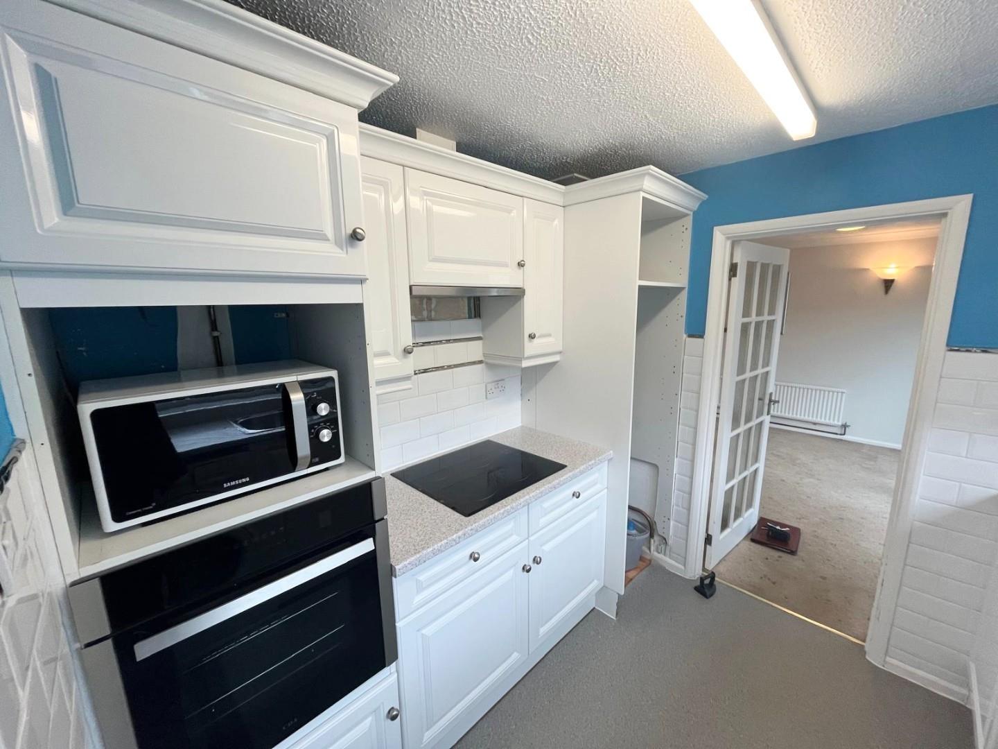 Barker Road, Earls Barton