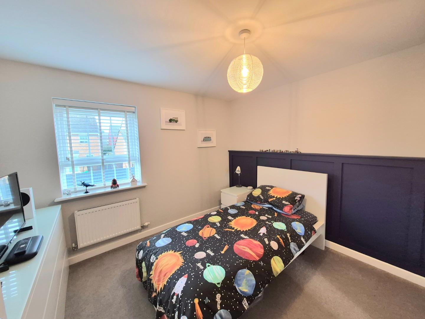 Garner Lane, Earls Barton