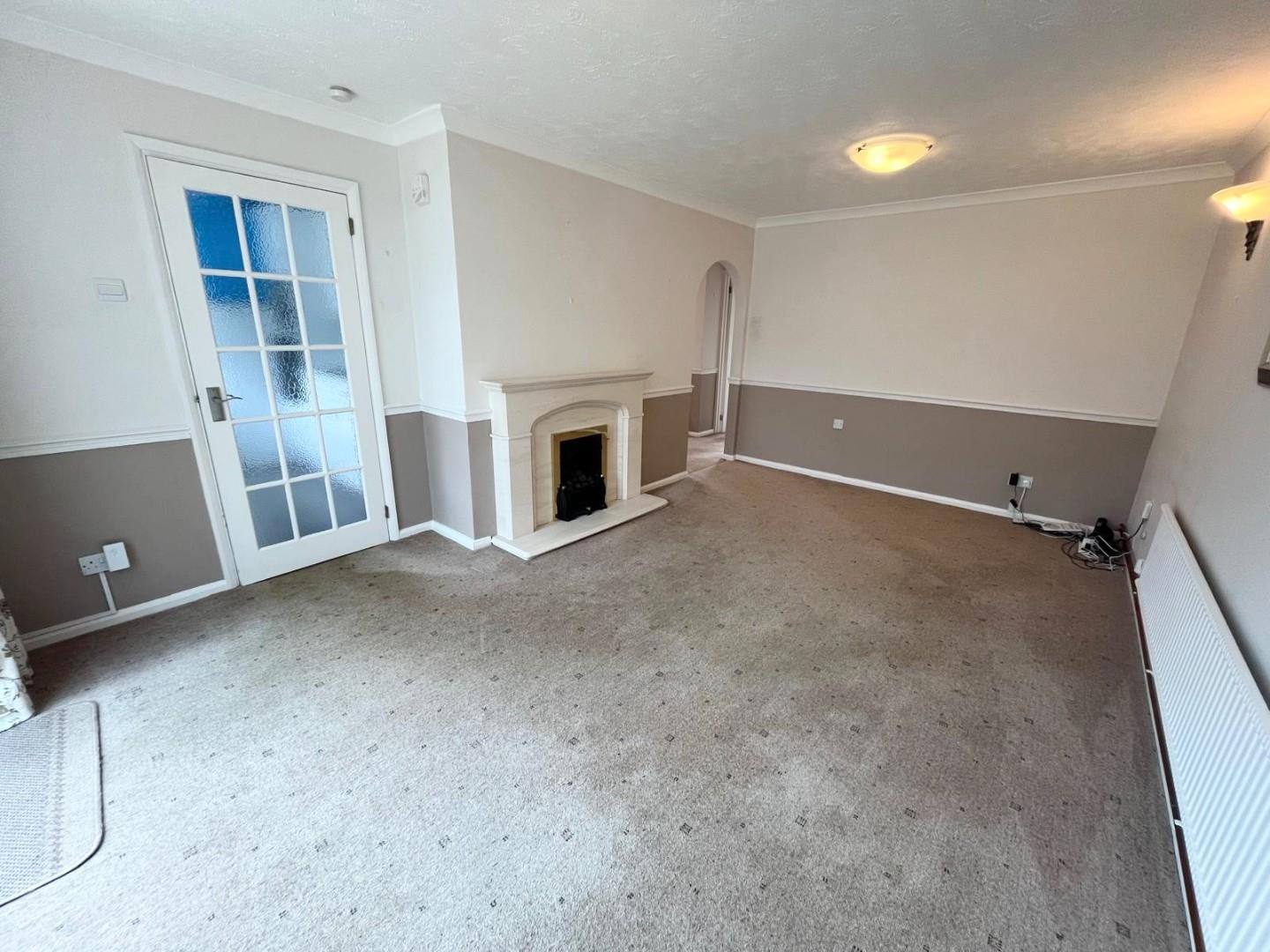 Barker Road, Earls Barton