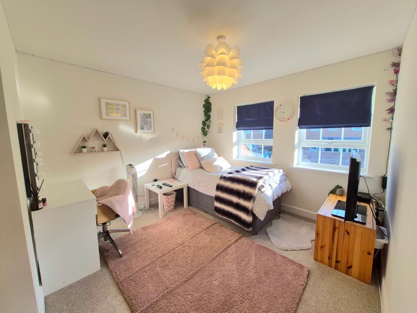 Garner Lane, Earls Barton