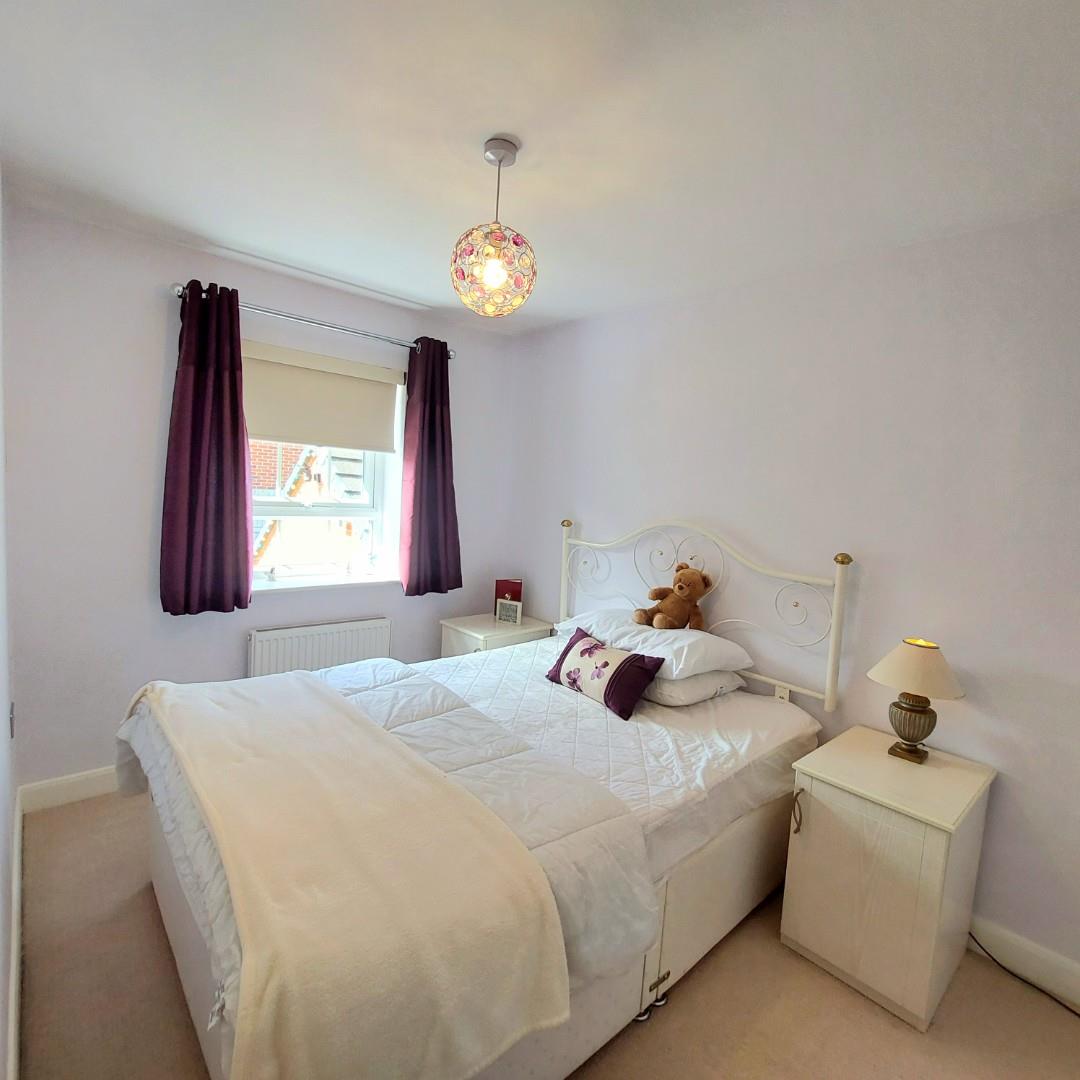 Chippenham Close, Wellingborough