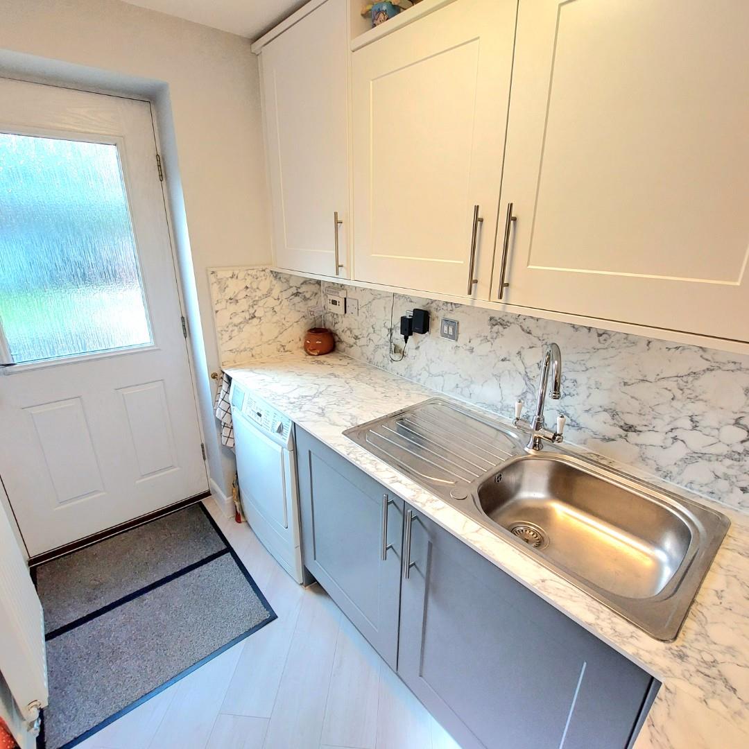 Chippenham Close, Wellingborough