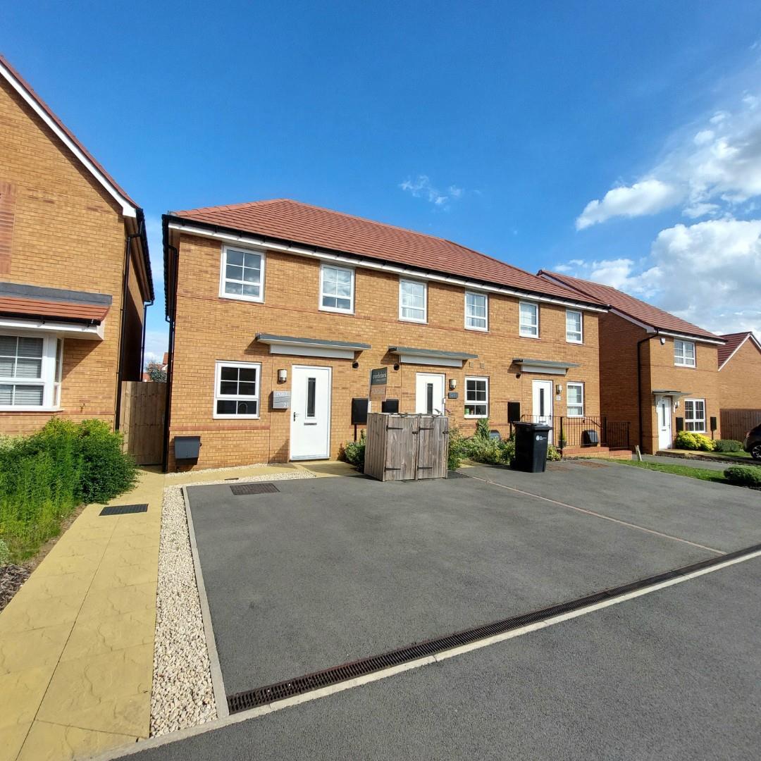 Mardell Way, Overstone