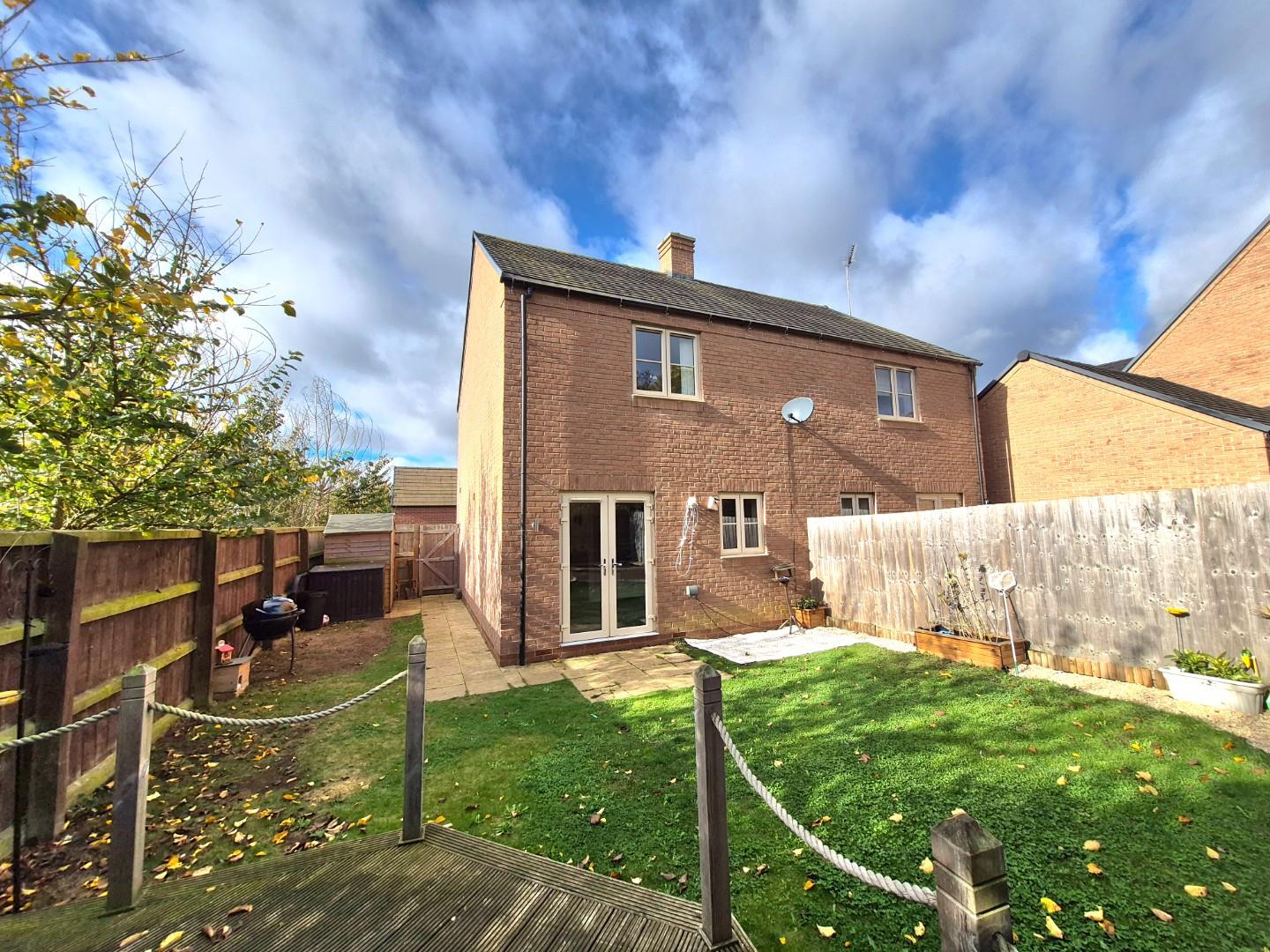 Holdenby Lane, Earls Barton