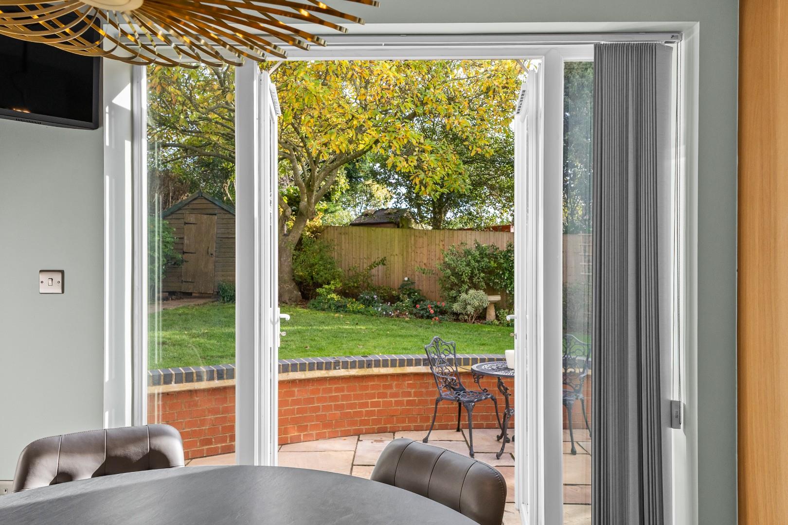 Aggate Way, Earls Barton