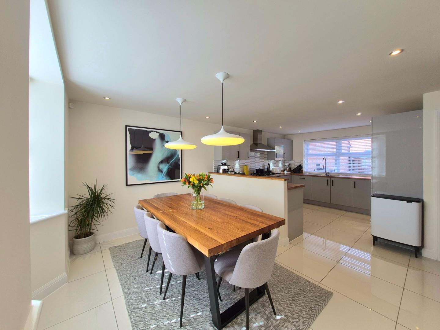 Golding Crescent, Earls Barton