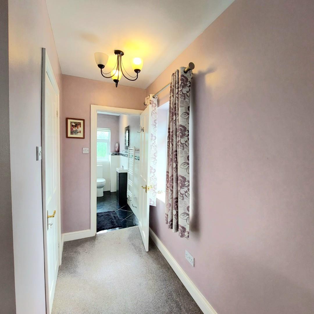 Northampton Road, Earls Barton