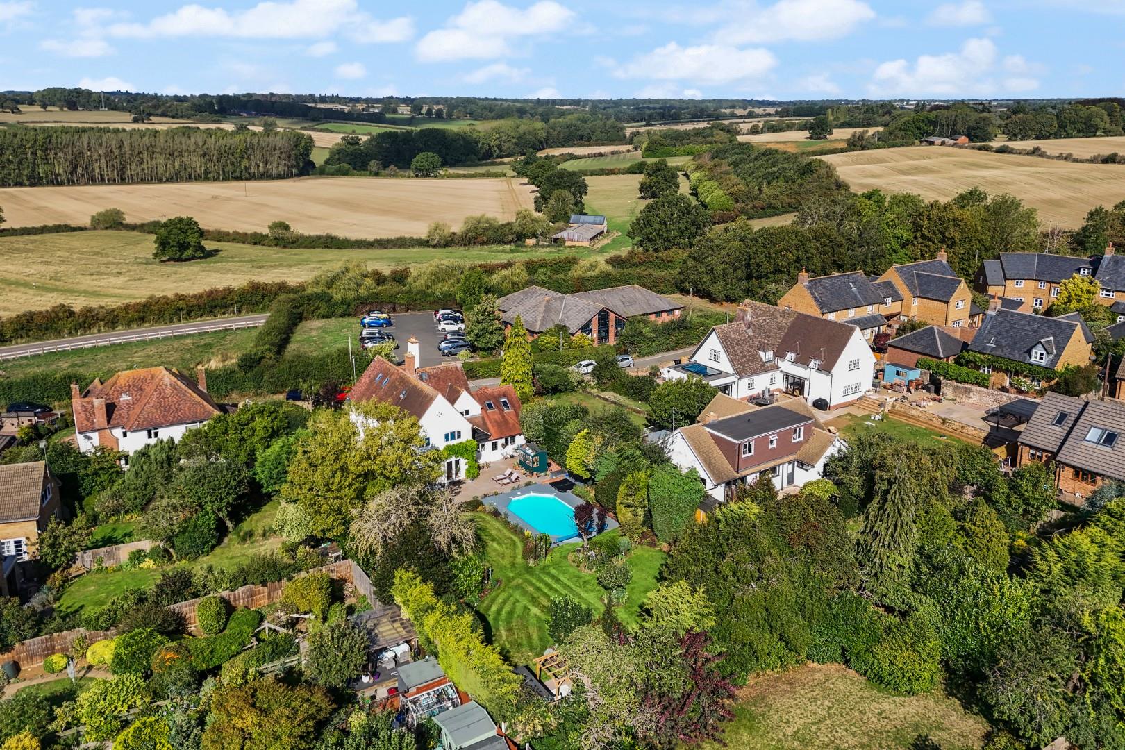 Aggate Way, Earls Barton