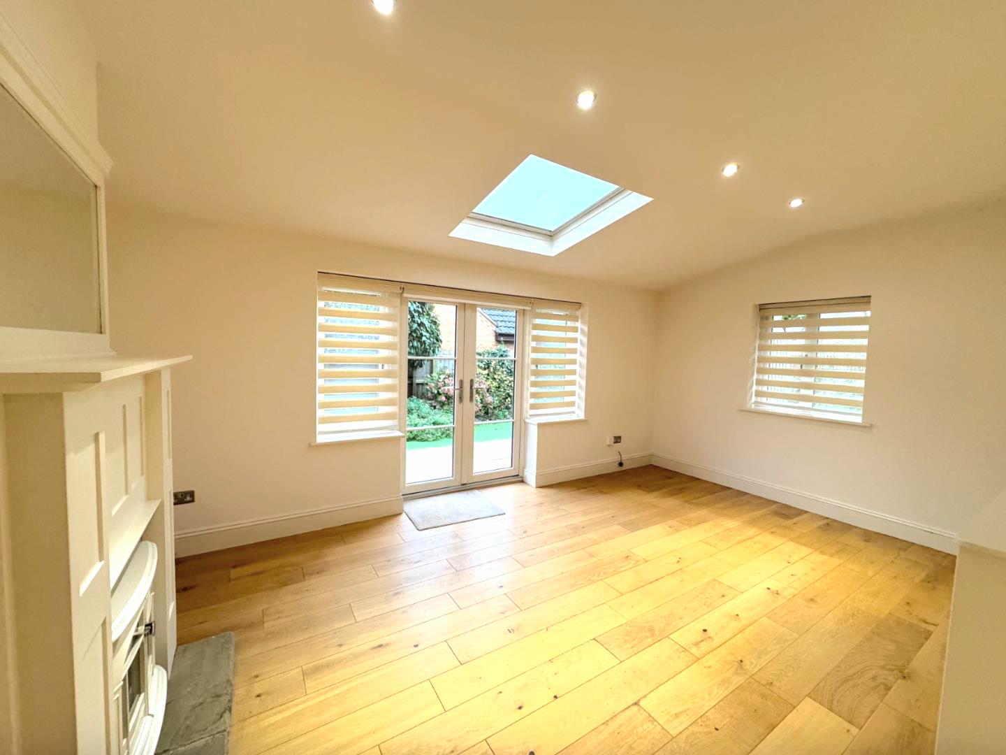 Park Close, Earls Barton