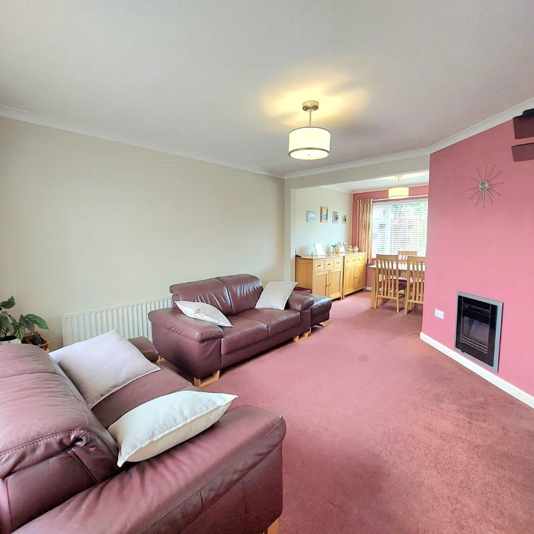 John Gray Road, Great Doddington