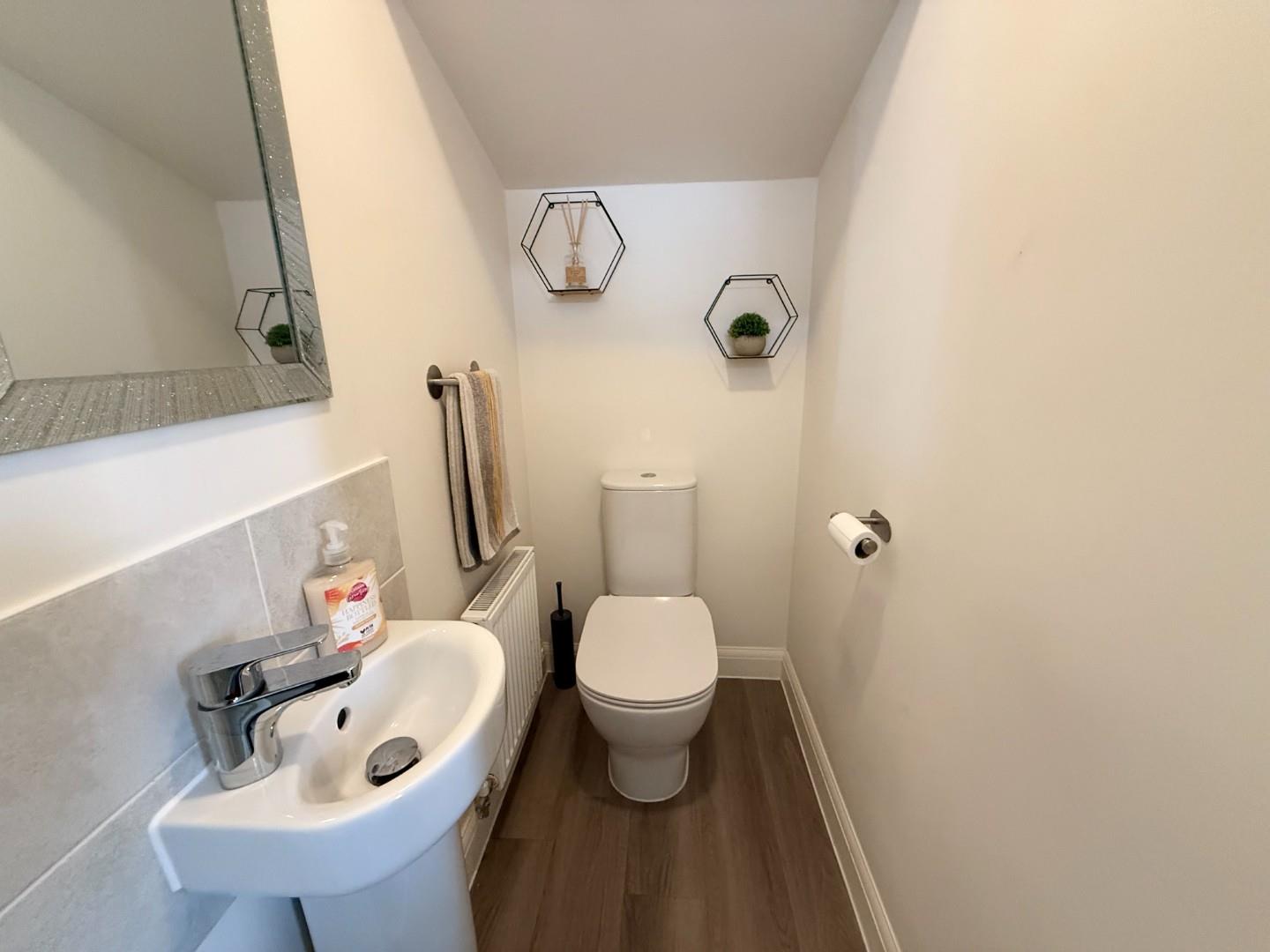 Golding Crescent, Earls Barton