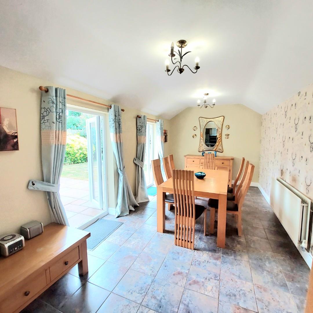 Northampton Road, Earls Barton