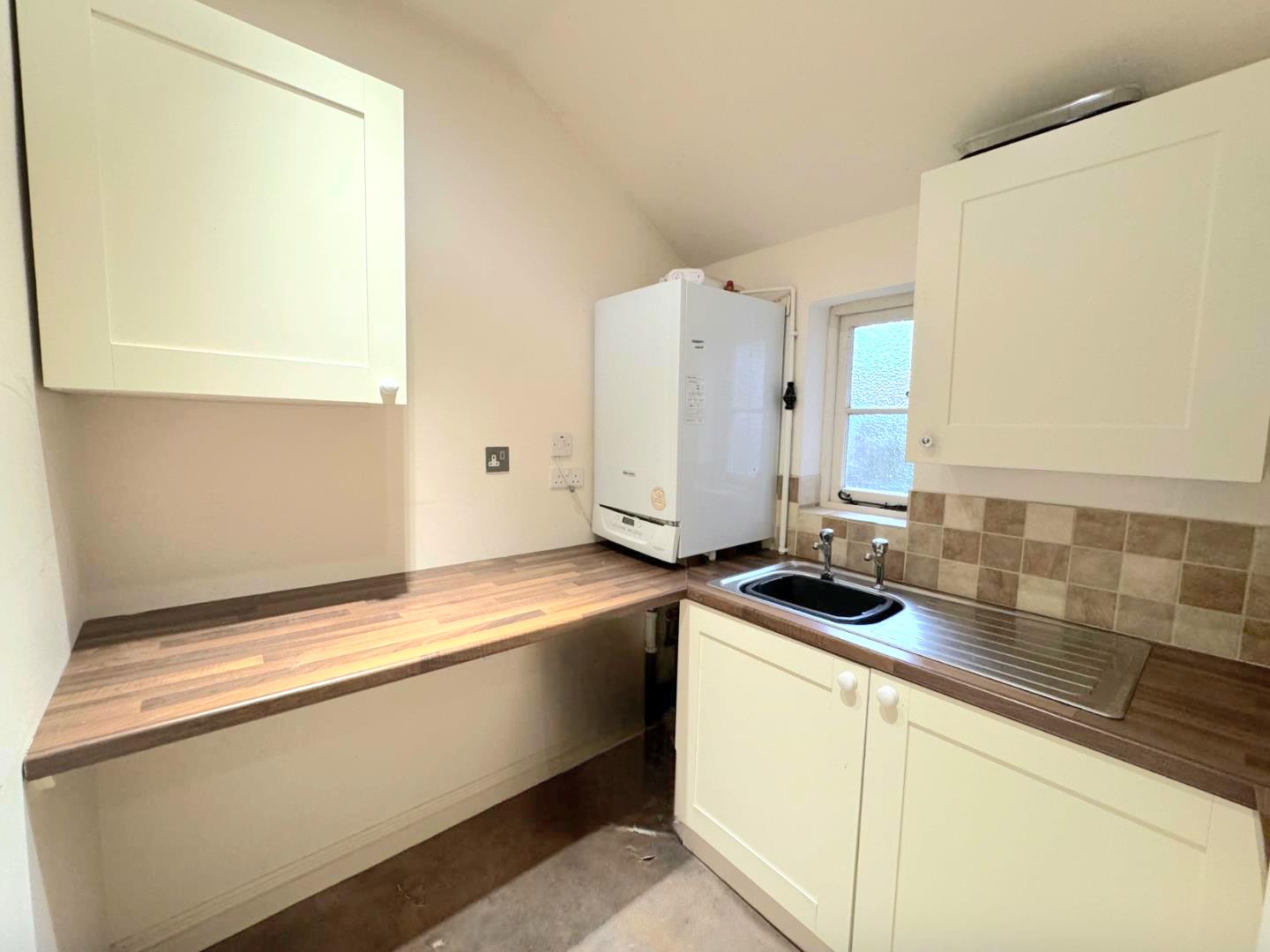 Park Close, Earls Barton