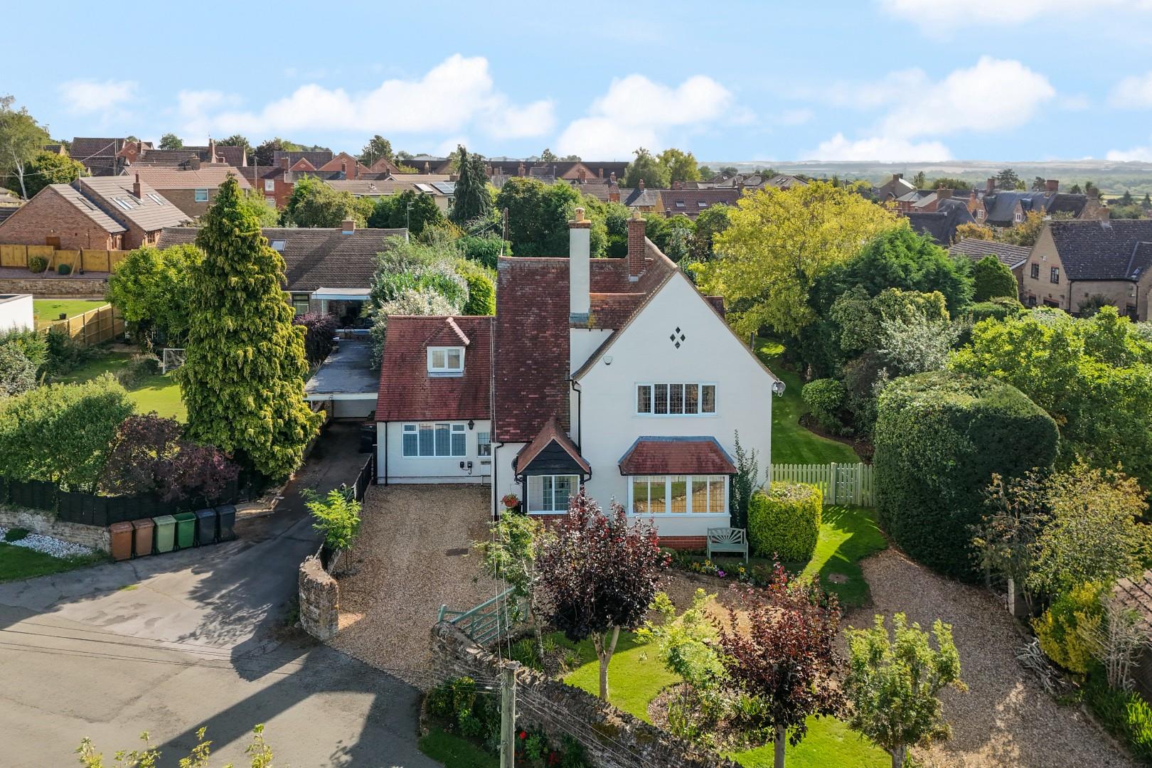 Aggate Way, Earls Barton