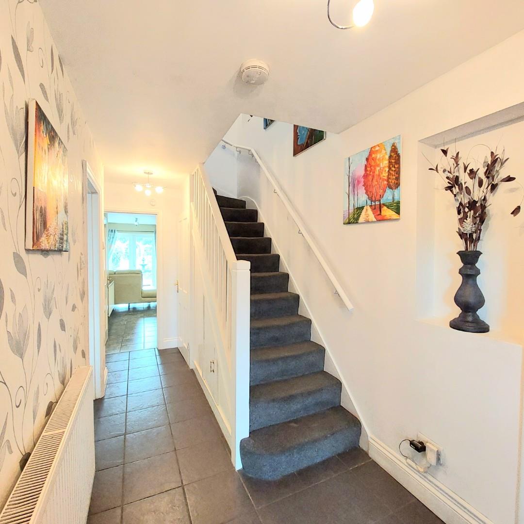 Northampton Road, Earls Barton