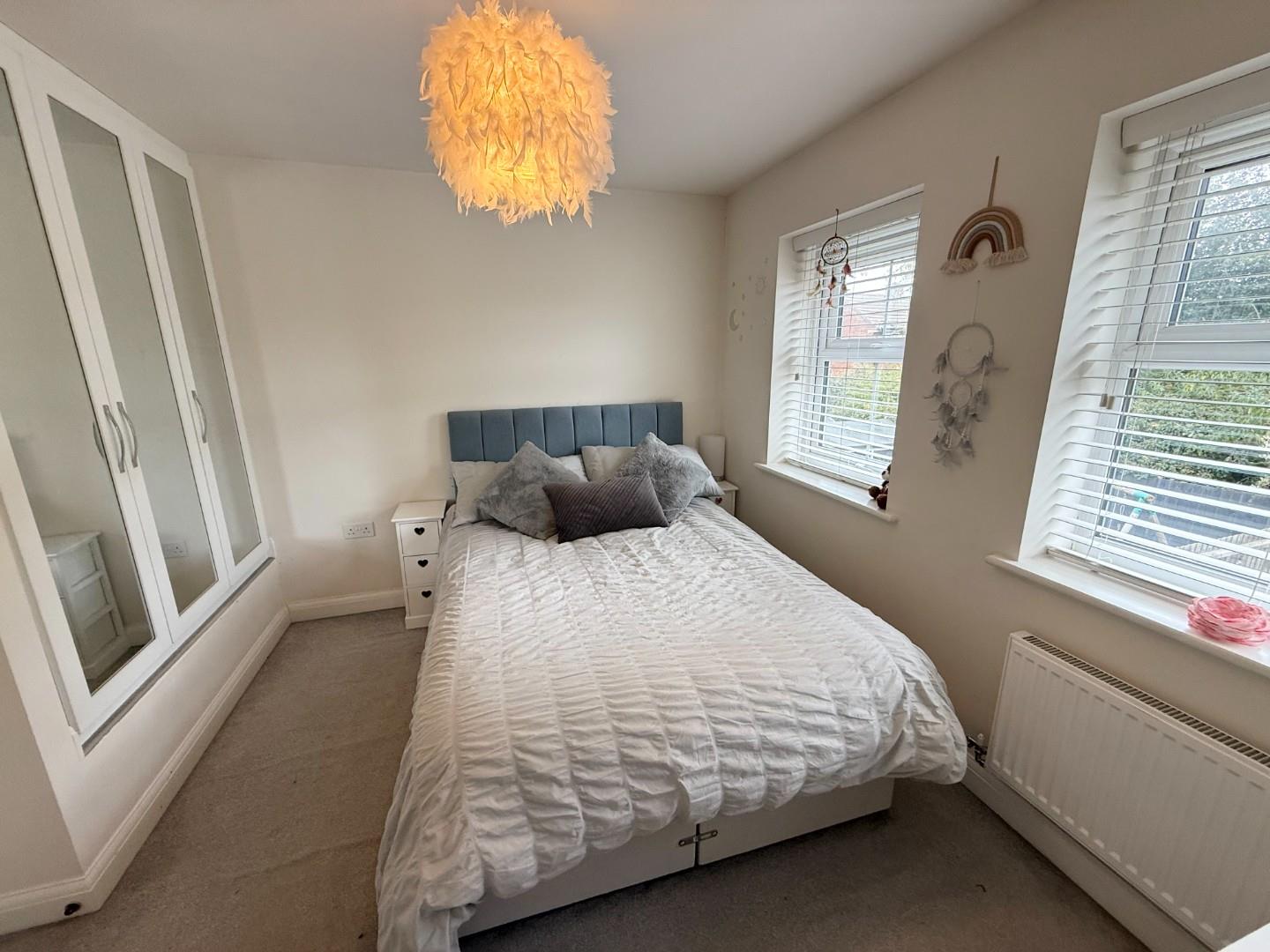 Golding Crescent, Earls Barton