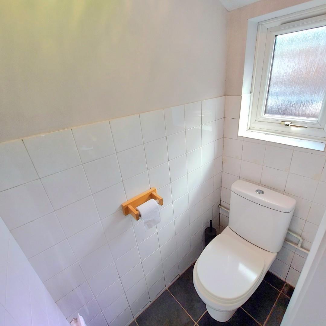 Sunnyside, Earls Barton