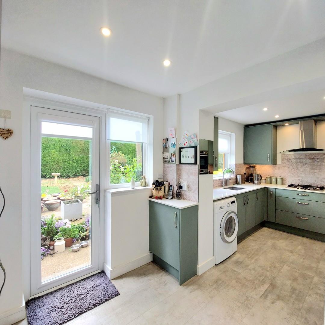 John Gray Road, Great Doddington
