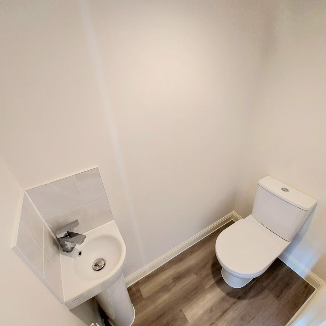 Mardell Way, Overstone