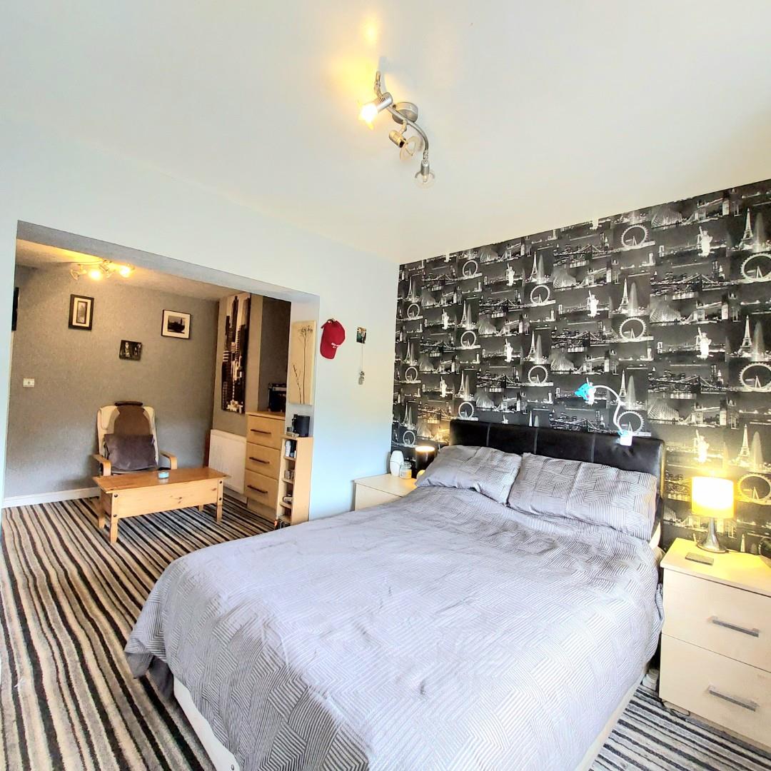 Northampton Road, Earls Barton