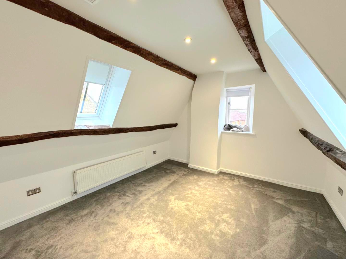 Park Close, Earls Barton