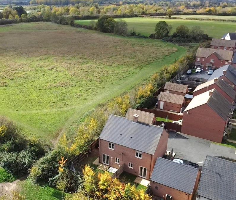 Holdenby Lane, Earls Barton